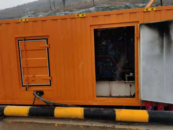 宁南发电车出租-应急柴油发电机组选什么样的比较好？