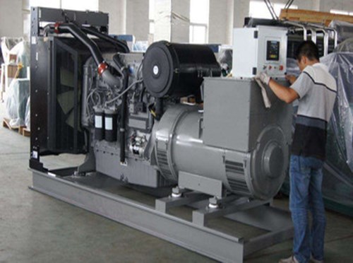 宁南柴油发电机组和储能设备配合使用的案例