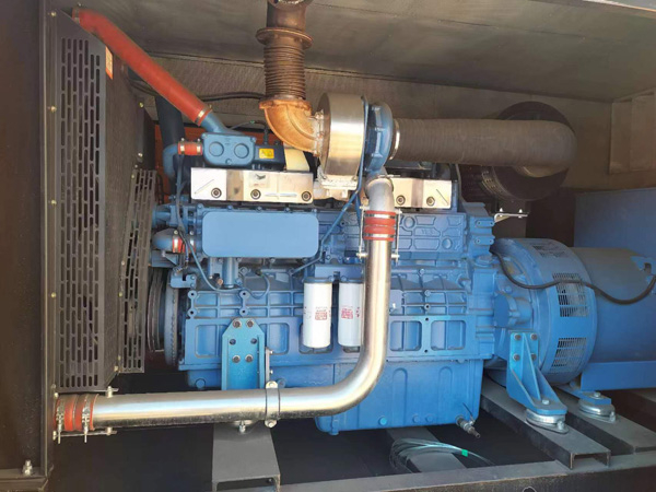 宁南燃油消耗率与进气温度的具体关系是什么？