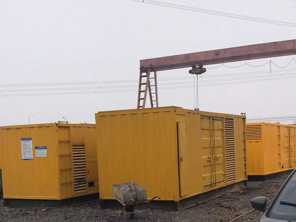 宁南100kw柴油发电机组每小时油耗？