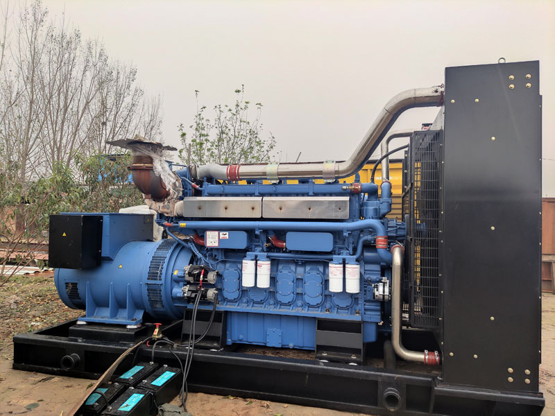 宁南柴油发电机组更换机油时，应遵循哪些步骤？